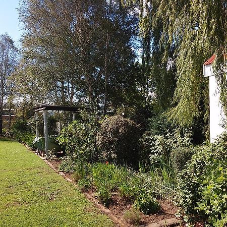 Toad Hall Guest House Wakkerstroom Bagian luar foto