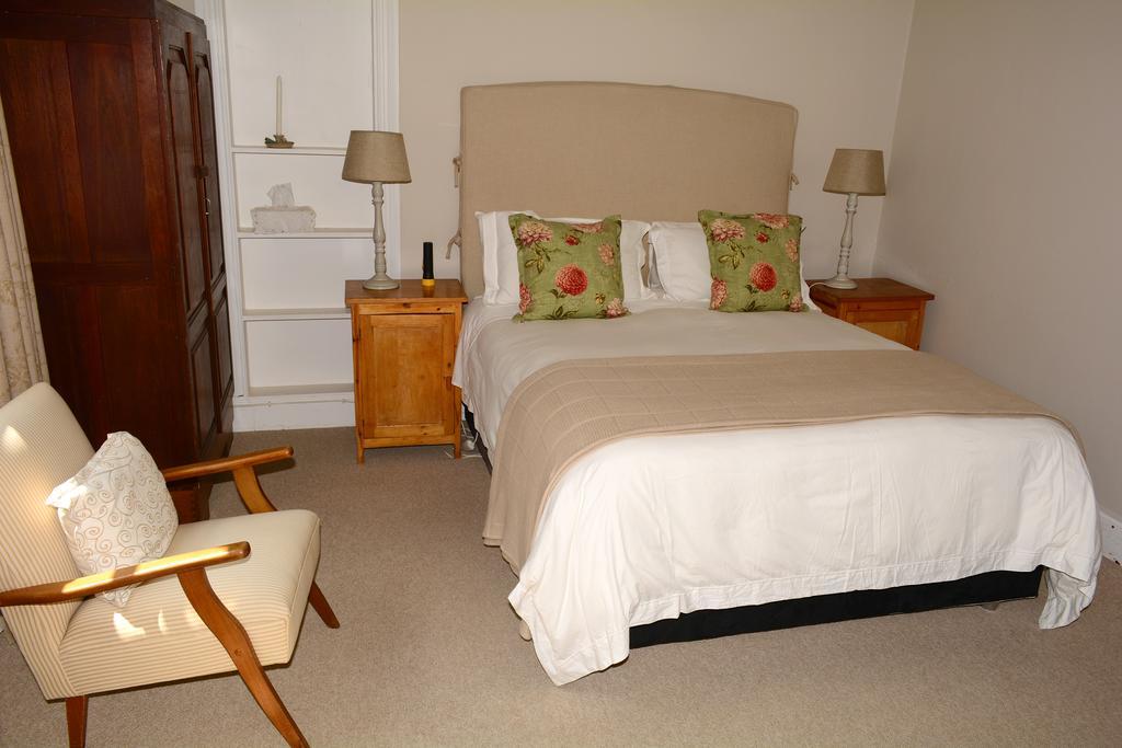 Toad Hall Guest House Wakkerstroom Bagian luar foto