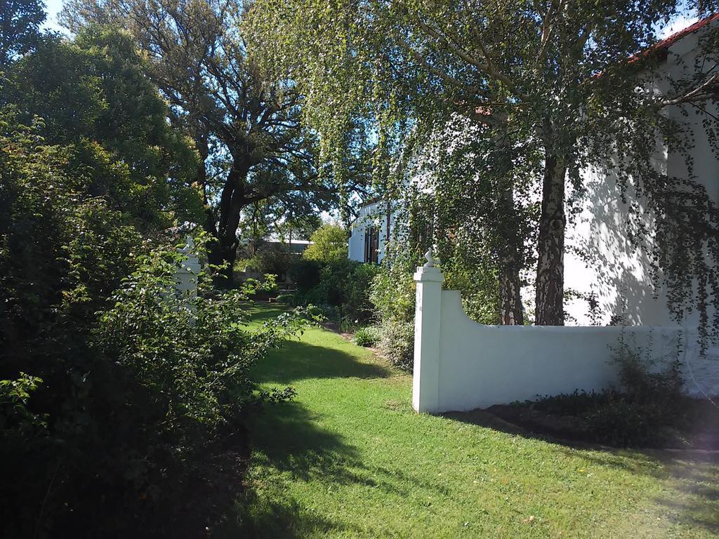 Toad Hall Guest House Wakkerstroom Bagian luar foto