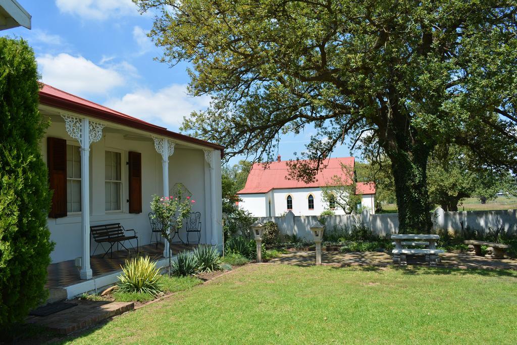 Toad Hall Guest House Wakkerstroom Bagian luar foto