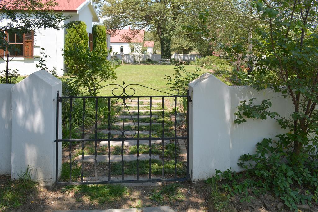 Toad Hall Guest House Wakkerstroom Bagian luar foto